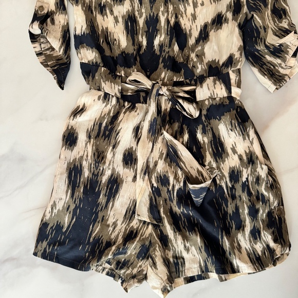 CHARLIE JADE Romper with Belt BLK/GRN/Cream Size Small - Picture 8 of 8